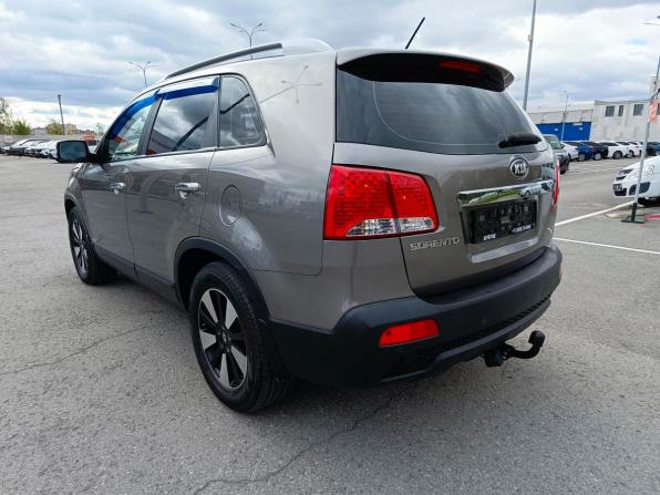 Kia Sorento II с пробегом 2011 года, цена 1 399 995 рублей, 206990 км, внедорожник, Автокод Объявления
