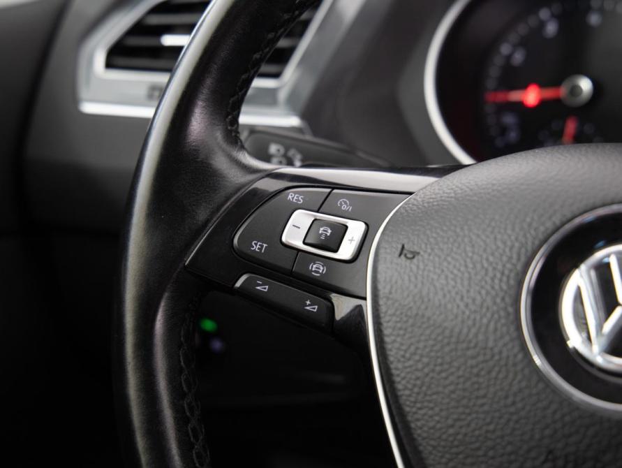 Volkswagen Tiguan II Санкт-Петербург  - изображение 22