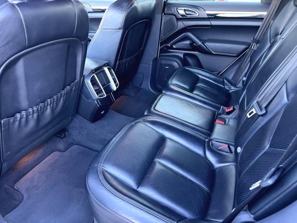 Porsche Cayenne II Рестайлинг (958) с пробегом 2016 года, цена 3 890 000 рублей, 145537 км, внедорожник, Автокод Объявления