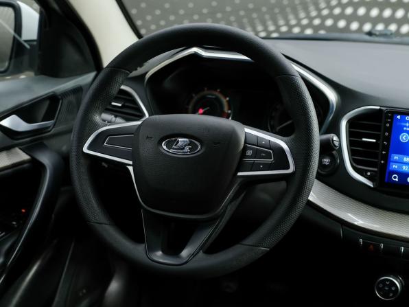 Lada (ВАЗ) Vesta I Рестайлинг (NG) с пробегом 2023 года, цена 888 000 рублей, 242218 км, седан, Автокод Объявления