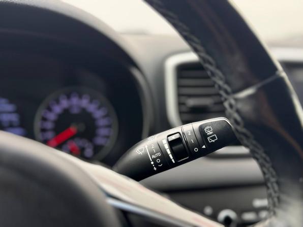 Kia Sportage IV Рестайлинг с пробегом 2019 года, цена 2 239 000 рублей, 126049 км, внедорожник, Автокод Объявления