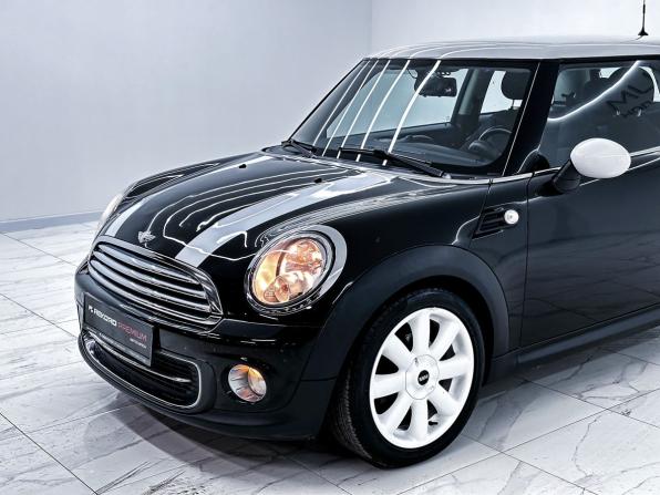 Mini Hatch II (R56) Рестайлинг с пробегом 2011 года, цена 1 200 000 рублей, 64789 км, хэтчбек, Автокод Объявления