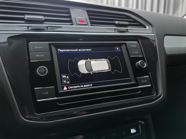Volkswagen Tiguan II с пробегом 2018 года, цена 1 999 000 рублей, 186692 км, внедорожник, Автокод Объявления