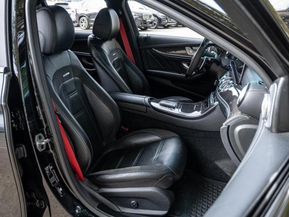 Mercedes-Benz E-Класс AMG V (W213) Рестайлинг с пробегом 2020 года, цена 4 980 000 рублей, 146118 км, седан, Автокод Объявления