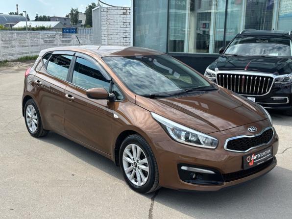 Kia Ceed II Рестайлинг с пробегом 2016 года, цена 1 120 000 рублей, 176665 км, хэтчбек, Автокод Объявления