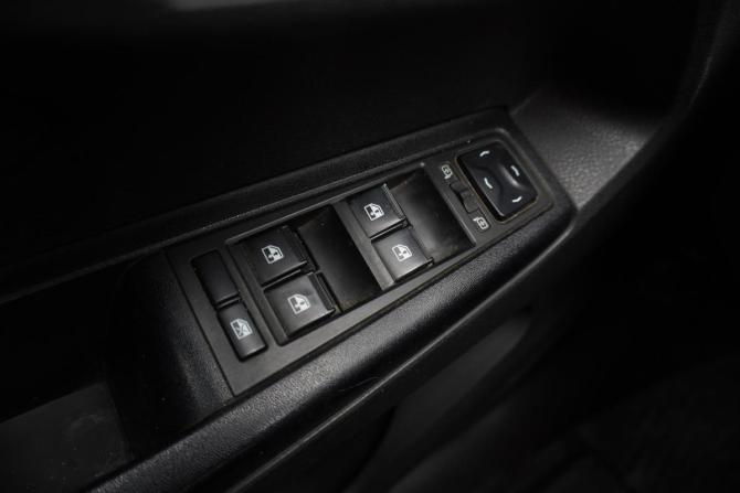 Lada (ВАЗ) Vesta I с пробегом 2019 года, цена 929 000 рублей, 97467 км, универсал, Автокод Объявления