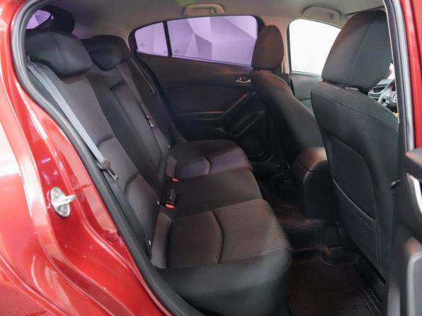 Mazda 3 II (BL) Рестайлинг с пробегом 2013 года, цена 1 295 000 рублей, 144726 км, хэтчбек, Автокод Объявления