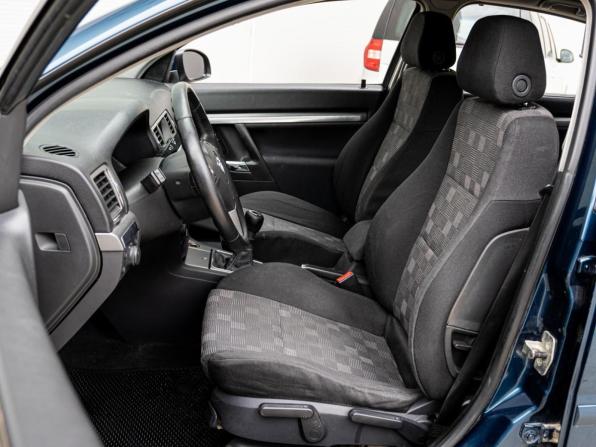 Opel Vectra C Рестайлинг с пробегом 2006 года, цена 590 000 рублей, 190887 км, седан, Автокод Объявления