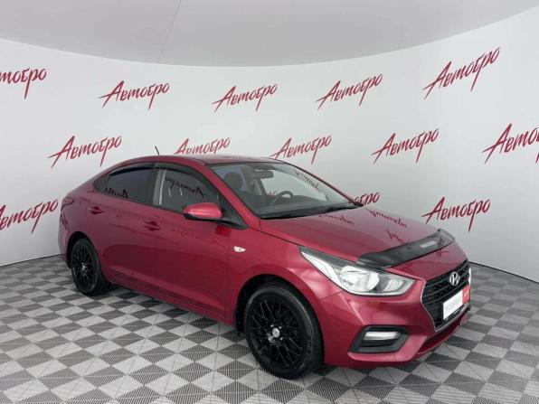 Hyundai Solaris II с пробегом 2018 года, цена 1 299 000 рублей, 120252 км, седан, Автокод Объявления