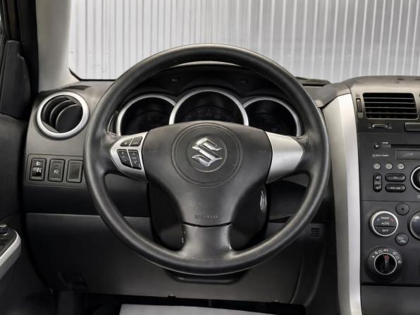 Suzuki Grand Vitara II Рестайлинг 2 с пробегом 2013 года, цена 1 317 000 рублей, 137319 км, внедорожник, Автокод Объявления