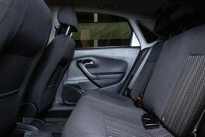 Volkswagen Polo V Рестайлинг с пробегом 2016 года, цена 1 050 000 рублей, 184787 км, седан, Автокод Объявления
