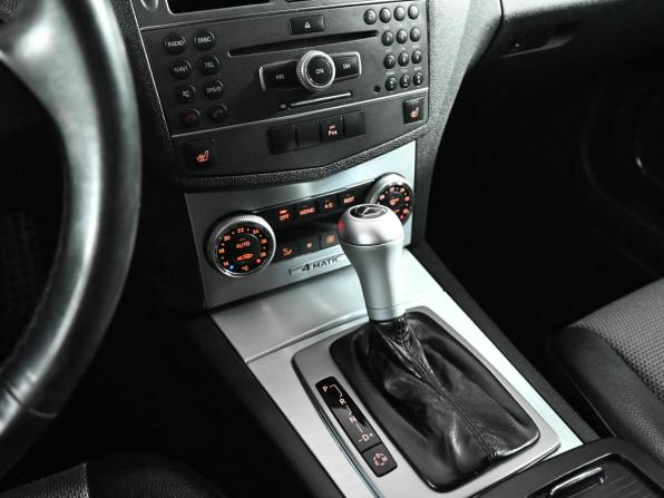 Mercedes-Benz C-Класс III (W204) с пробегом 2010 года, цена 1 300 000 рублей, 197409 км, седан, Автокод Объявления