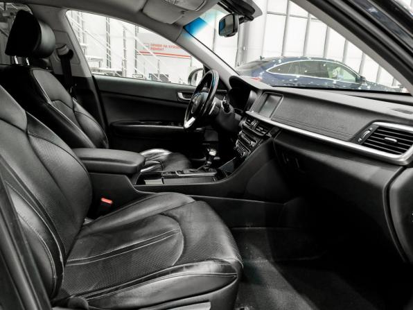 Kia Optima IV Рестайлинг с пробегом 2018 года, цена 1 680 000 рублей, 152186 км, седан, Автокод Объявления