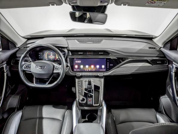Geely Atlas Pro с пробегом 2024 года, цена 2 250 000 рублей, 42555 км, внедорожник, Автокод Объявления