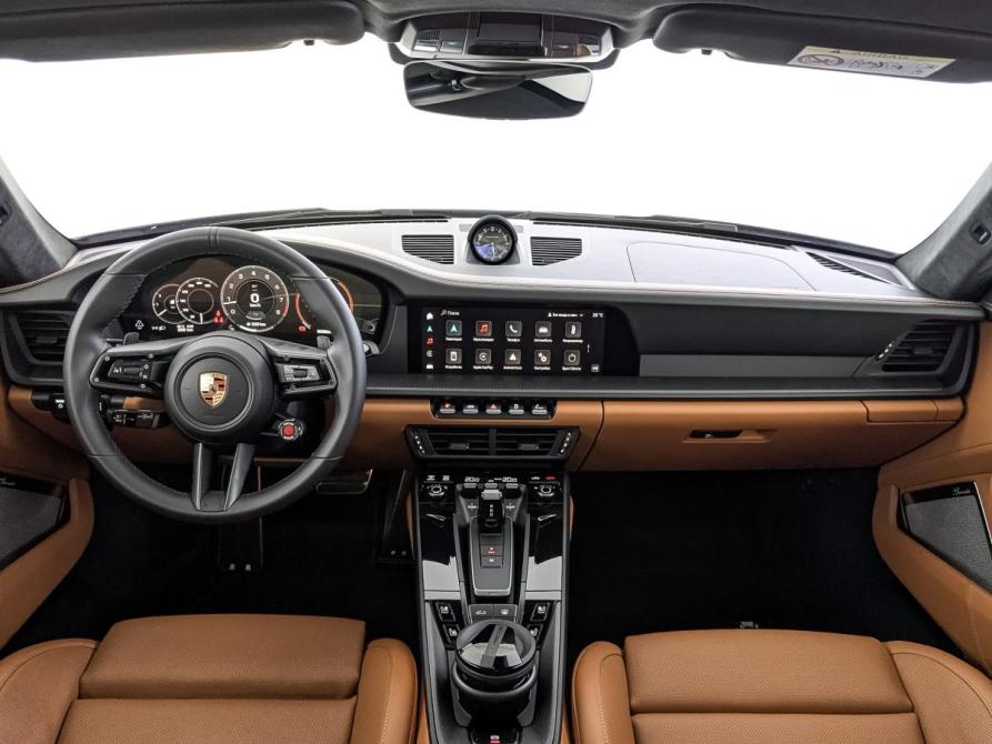 Porsche 911 VIII (992) Рестайлинг Москва  - изображение 13