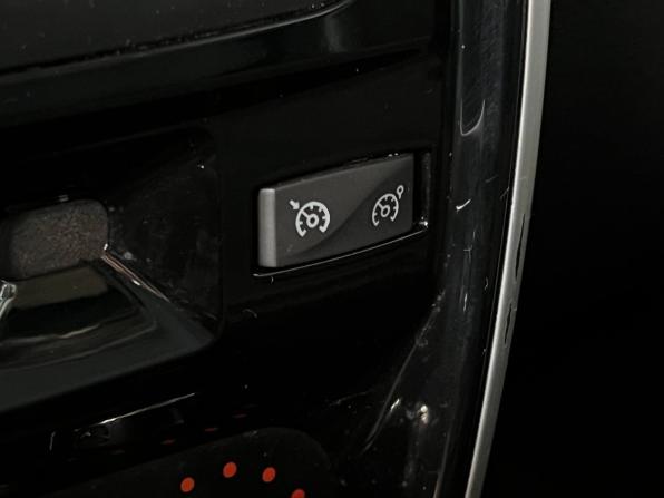 Nissan Terrano III (D10) с пробегом 2021 года, цена 1 550 000 рублей, 129050 км, внедорожник, Автокод Объявления