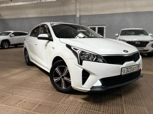 Kia Rio IV Рестайлинг с пробегом 2020 года, цена 1 610 000 рублей, 102323 км, седан, Автокод Объявления
