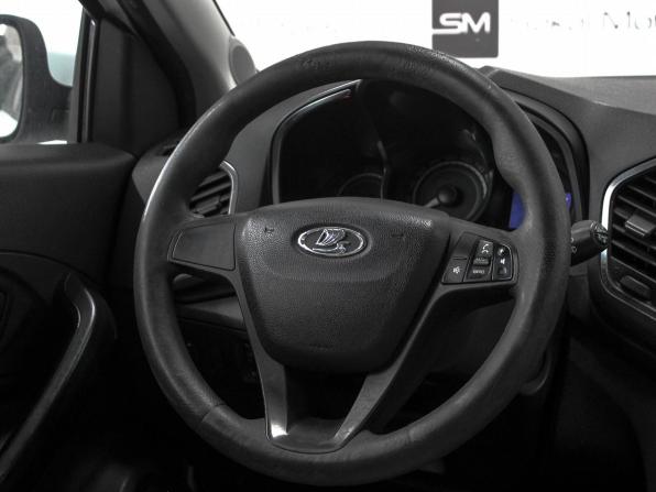 Lada (ВАЗ) XRAY I с пробегом 2017 года, цена 829 900 рублей, 129000 км, хэтчбек, Автокод Объявления