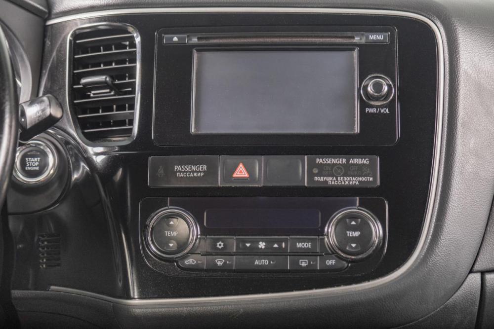 Mitsubishi Outlander III Рестайлинг 2 Томск  - изображение 16