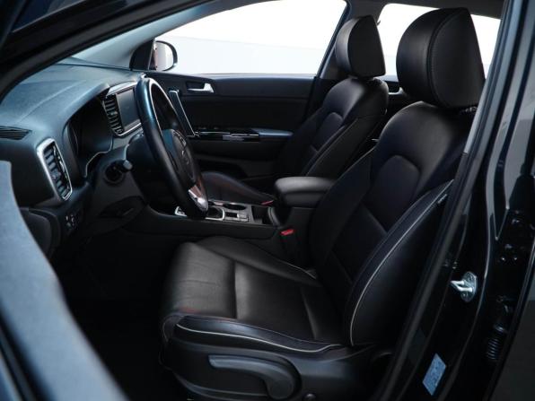 Kia Sportage IV Рестайлинг с пробегом 2021 года, цена 2 853 777 рублей, 36458 км, внедорожник, Автокод Объявления