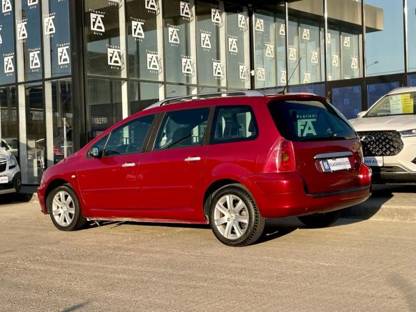 Peugeot 307 I Рестайлинг с пробегом 2005 года, цена 370 000 рублей, 246556 км, универсал, Автокод Объявления