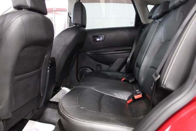 Nissan Qashqai I Рестайлинг с пробегом 2012 года, цена 1 350 000 рублей, 77892 км, внедорожник, Автокод Объявления