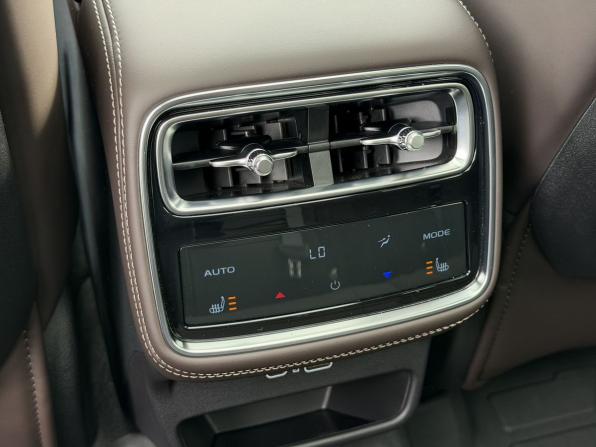 Geely Monjaro I Рестайлинг 2 (China Market) с пробегом 2026 года, цена 4 200 000 рублей, 25 км, внедорожник, Автокод Объявления