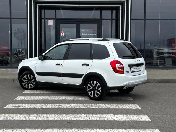 Lada (ВАЗ) Granta I Рестайлинг с пробегом 2023 года, цена 832 000 рублей, 67700 км, универсал, Автокод Объявления