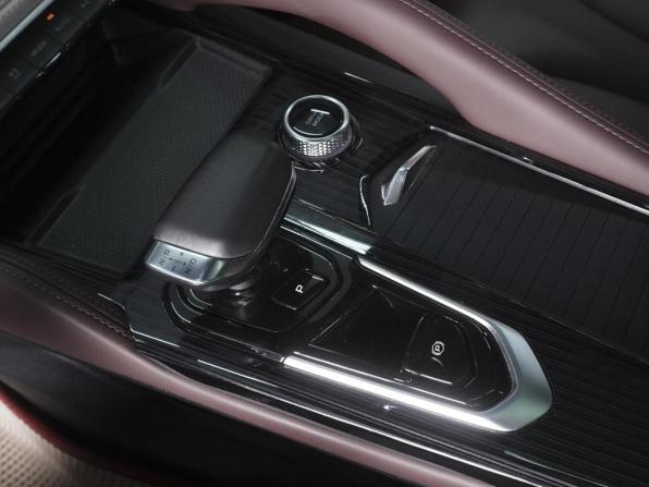 Geely Monjaro I с пробегом 2023 года, цена 3 570 000 рублей, 11618 км, внедорожник, Автокод Объявления