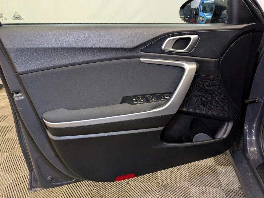 Kia Ceed III Москва  - изображение 19