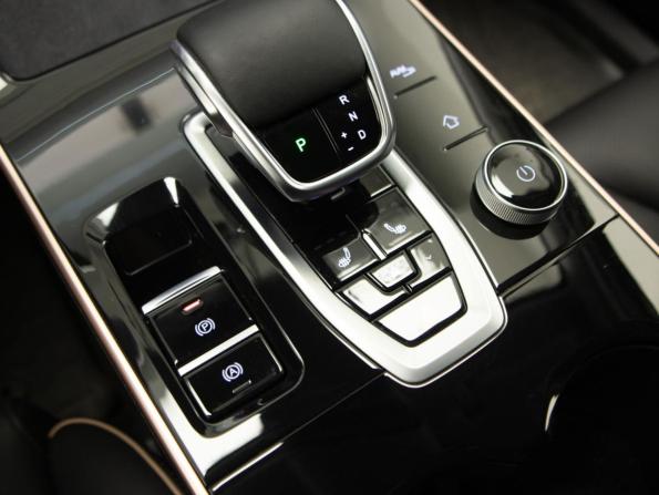 Omoda C5 I с пробегом 2023 года, цена 2 265 000 рублей, 14400 км, внедорожник, Автокод Объявления