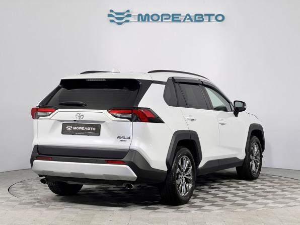Toyota RAV4 V (XA50) с пробегом 2024 года, цена 3 570 000 рублей, 48823 км, внедорожник, Автокод Объявления