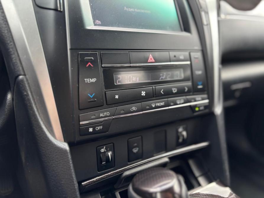 Toyota Camry VII (XV50) Рестайлинг Набережные Челны  - изображение 18