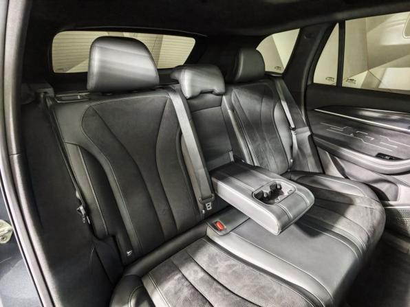 Geely Monjaro I с пробегом 2024 года, цена 3 743 000 рублей, 30100 км, внедорожник, Автокод Объявления