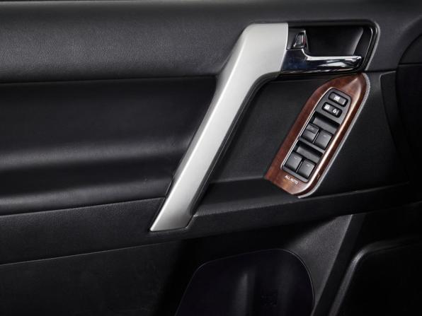 Toyota Land Cruiser Prado 150 Series Рестайлинг 1 с пробегом 2014 года, цена 5 055 000 рублей, 105394 км, внедорожник, Автокод Объявления