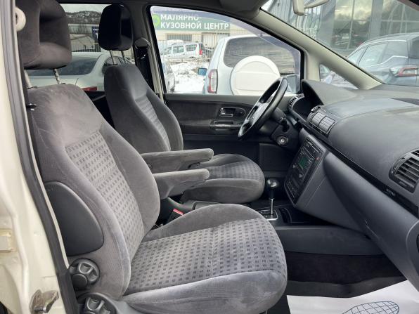 Volkswagen Sharan I Рестайлинг с пробегом 2003 года, цена 189 000 рублей, 244999 км, минивэн, Автокод Объявления