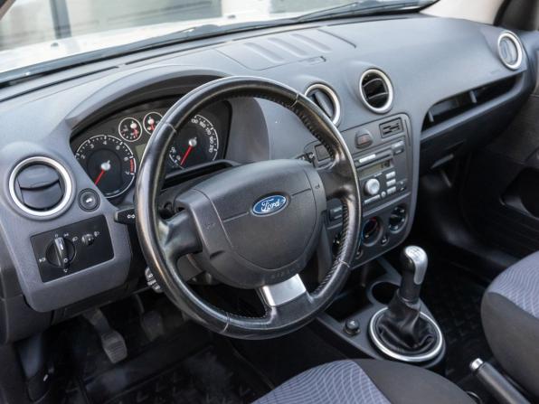 Ford Fusion I Рестайлинг с пробегом 2008 года, цена 538 400 рублей, 116300 км, хэтчбек, Автокод Объявления