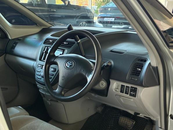 Toyota Opa I с пробегом 2000 года, цена 525 000 рублей, 271000 км, универсал, Автокод Объявления