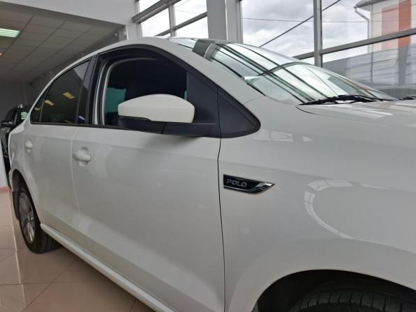 Volkswagen Polo V Рестайлинг с пробегом 2019 года, цена 1 245 000 рублей, 112936 км, седан, Автокод Объявления