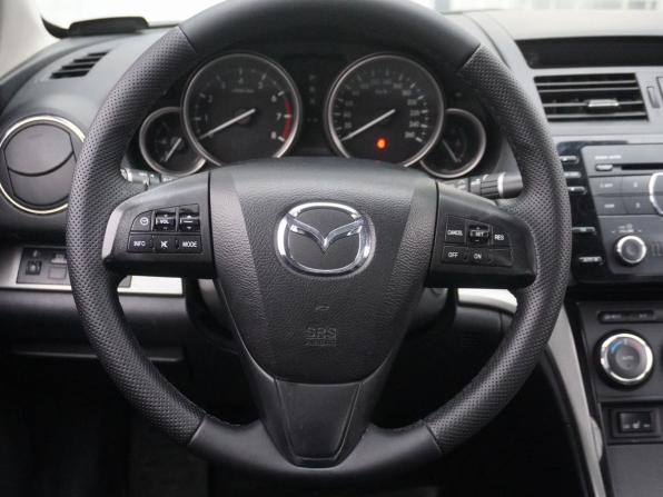 Mazda 6 II (GH) Рестайлинг с пробегом 2010 года, цена 926 000 рублей, 253854 км, седан, Автокод Объявления