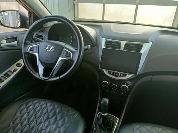 Hyundai Solaris I с пробегом 2011 года, цена 566 000 рублей, 259000 км, седан, Автокод Объявления