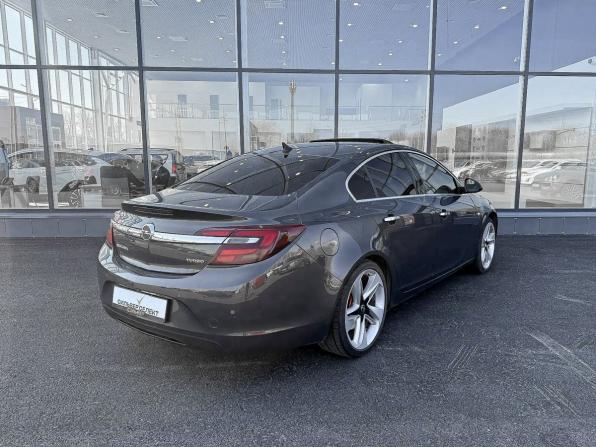 Opel Insignia I Рестайлинг с пробегом 2013 года, цена 1 040 000 рублей, 193515 км, седан, Автокод Объявления