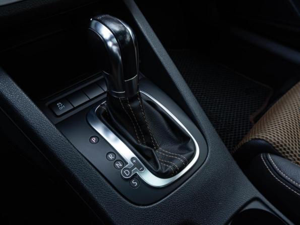 Volkswagen Scirocco III с пробегом 2011 года, цена 1 697 000 рублей, 139039 км, хэтчбек, Автокод Объявления