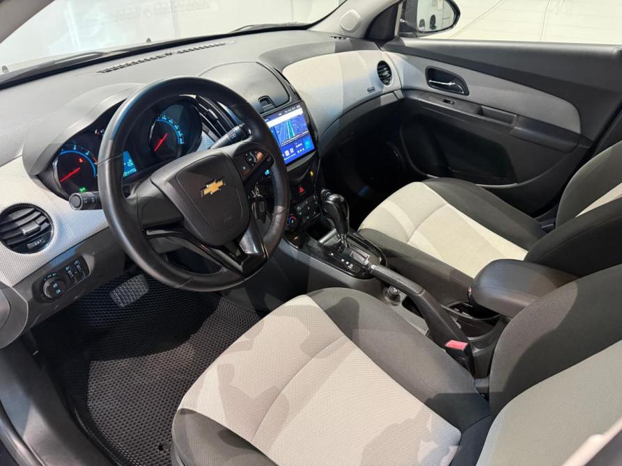 Chevrolet Cruze I Рестайлинг Самара  - изображение 11