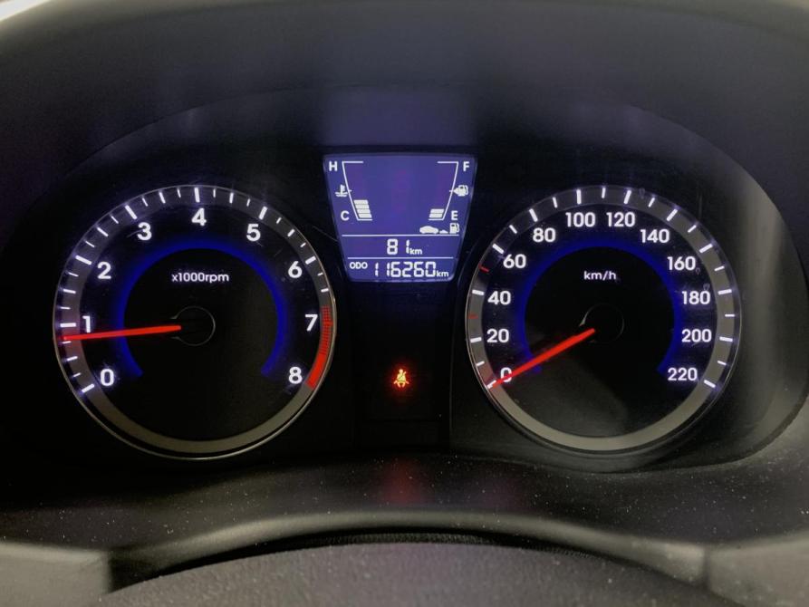 Hyundai Solaris I Москва  - изображение 14