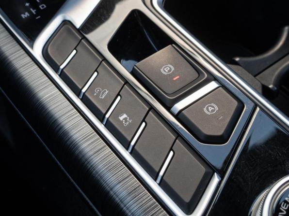 Geely Tugella I Рестайлинг с пробегом 2023 года, цена 2 370 000 рублей, 76136 км, внедорожник, Автокод Объявления