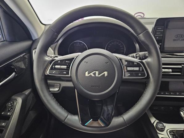 Kia Seltos I с пробегом 2022 года, цена 2 378 000 рублей, 38490 км, внедорожник, Автокод Объявления
