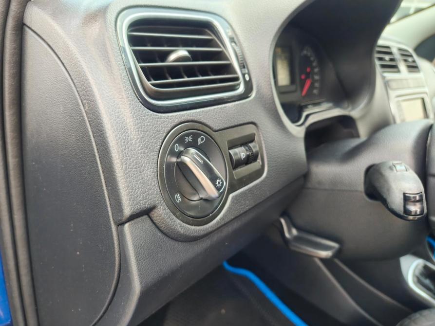 Volkswagen Polo V Рестайлинг Стерлитамак  - изображение 11