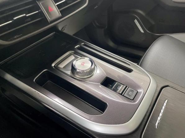 Haval Jolion I Рестайлинг с пробегом 2024 года, цена 2 145 000 рублей, 67465 км, внедорожник, Автокод Объявления