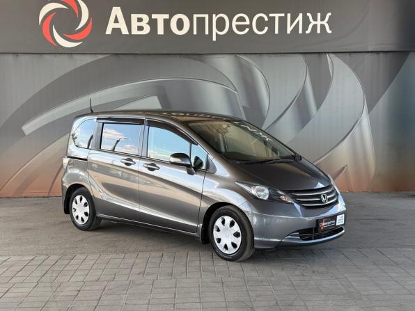 Honda Freed I Рестайлинг с пробегом 2011 года, цена 995 000 рублей, 103000 км, компактвэн, Автокод Объявления
